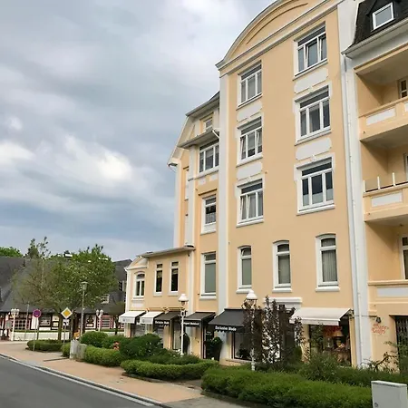 Lägenhet Beletage 50m Zum Strand & Grosse Terrasse Plus Parkplatz Timmendorfer Strand